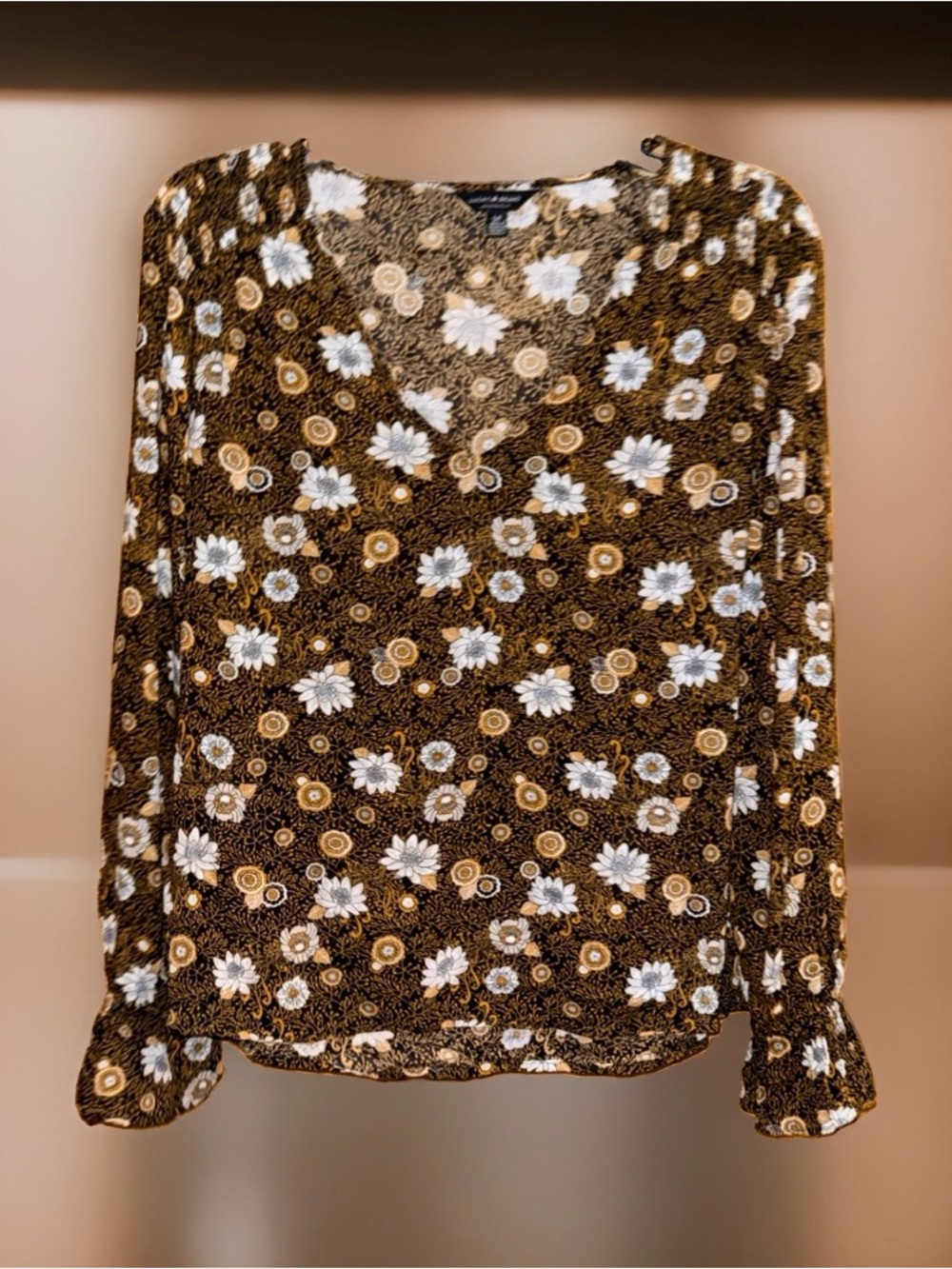 Lucky Brand Brown Floral V-Neck Long Sleeve Blouse w/Smocked Accents-S-EC